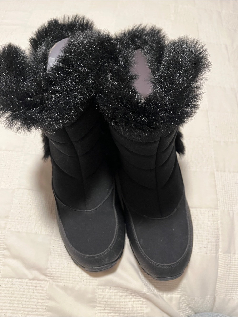NWOT Lands' End Women BLACK faux fur waterproof Winter/Rain Boots 7.5 never used - Picture 2 of 9